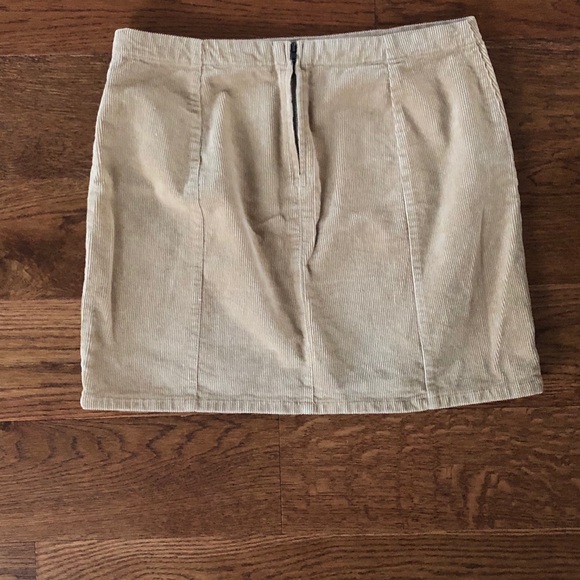 Corduroy mini skirt - Picture 2 of 2
